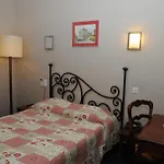 Hotel Grand Du Cours 3*