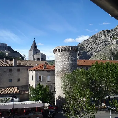 호텔 Grand Du Cours 시스트롱