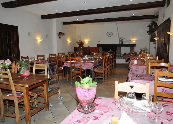 Hotell Grand Du Cours 3*